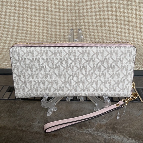 Michael Kors Jet Set Travel Large Travel CONTINENTAL Wallet-Wristlet - Picture 6 of 16